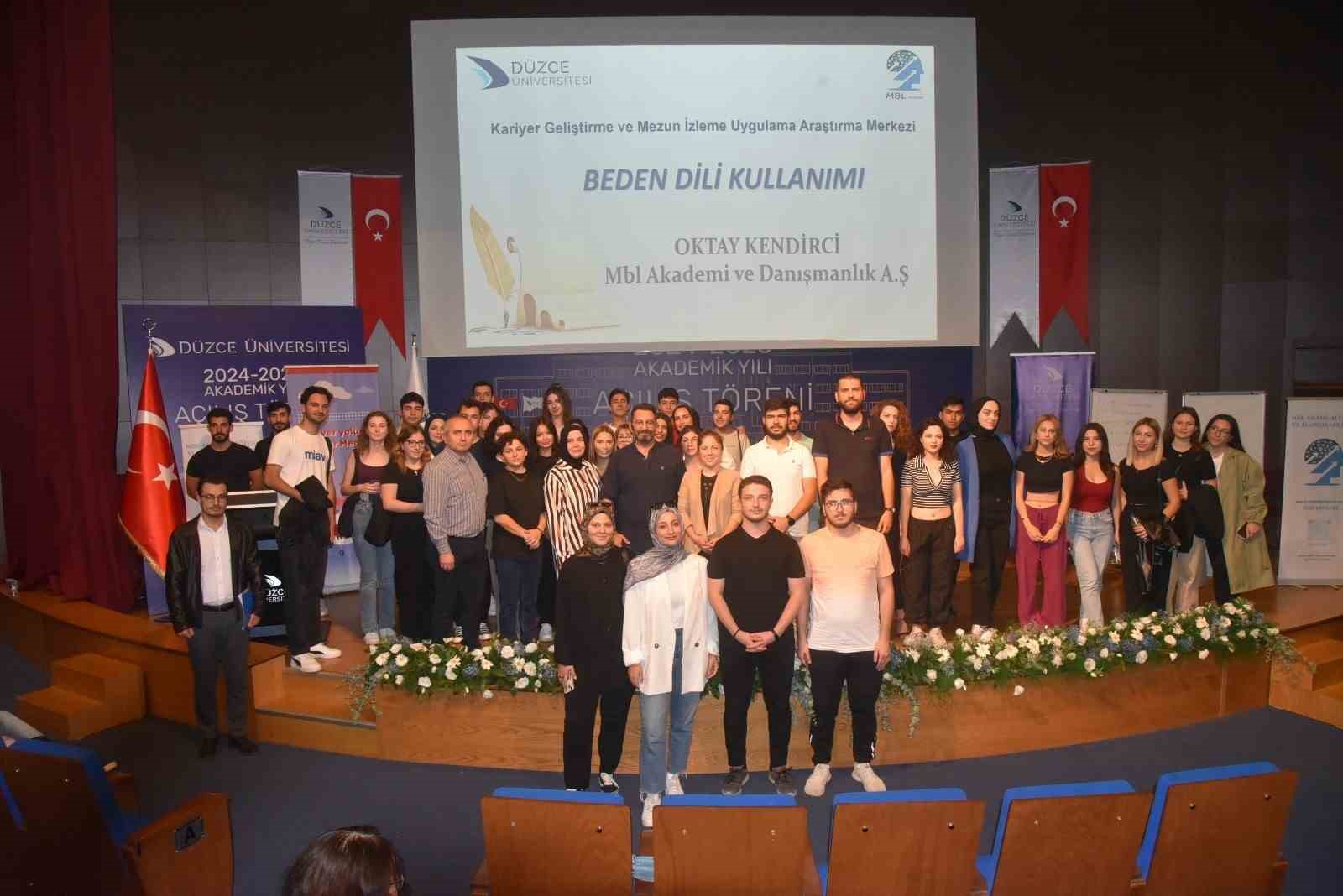 Düzce Üniversitesi beden dilini öğretti
