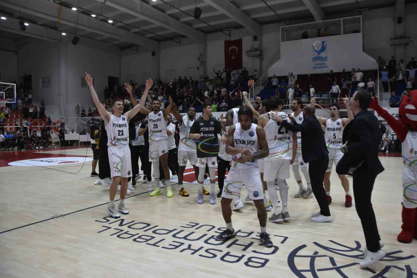 FIBA Şampiyonlar Ligi: Aliağa Petkimspor: 77 - Filou Oostende: 74
