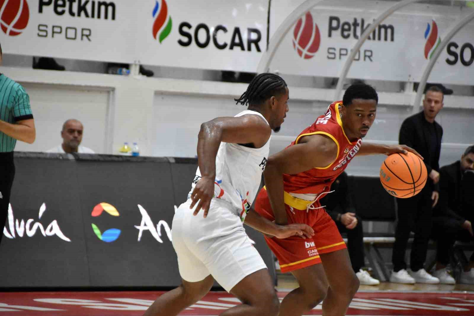 FIBA Şampiyonlar Ligi: Aliağa Petkimspor: 77 - Filou Oostende: 74
