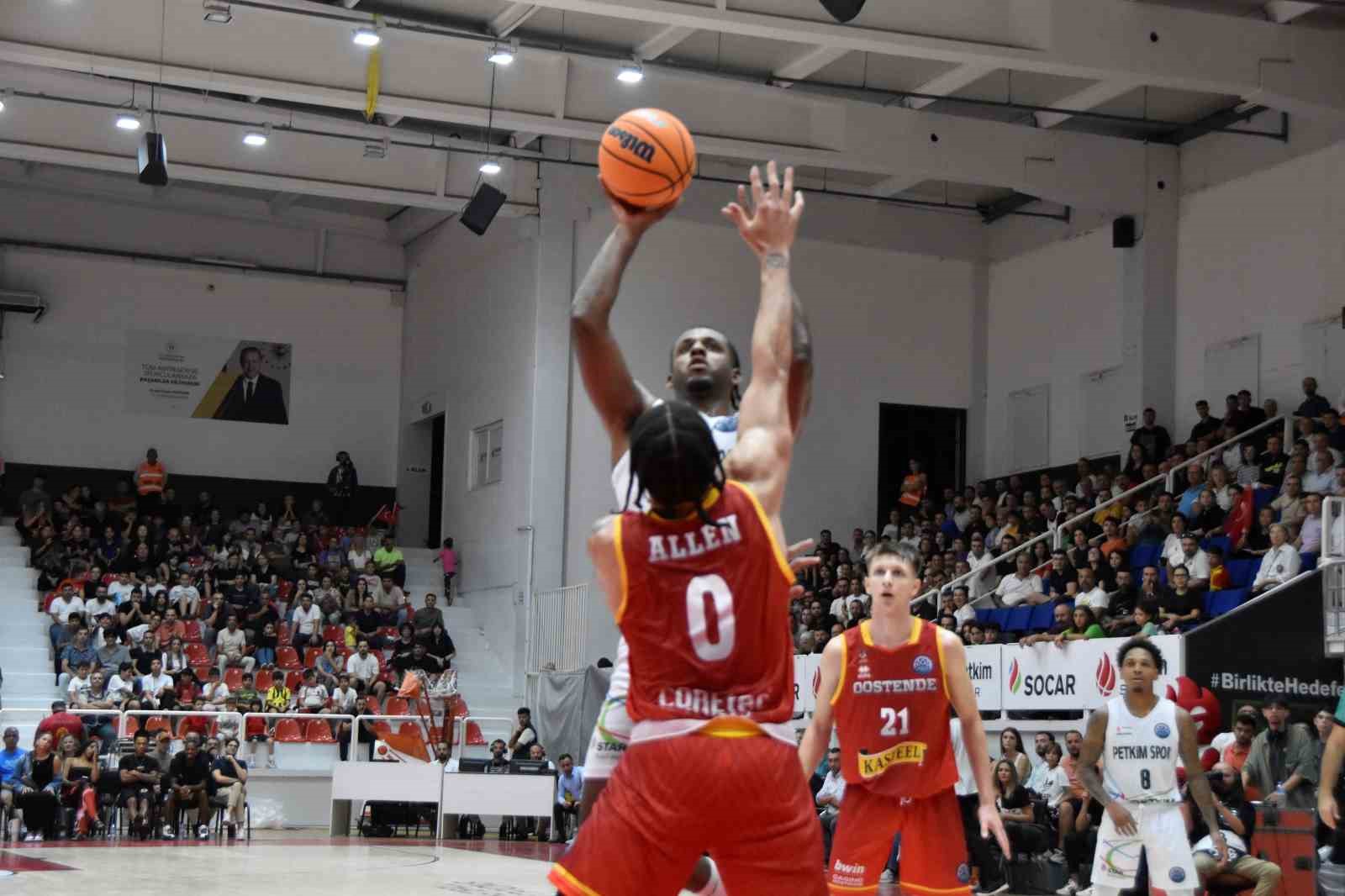 FIBA Şampiyonlar Ligi: Aliağa Petkimspor: 77 - Filou Oostende: 74
