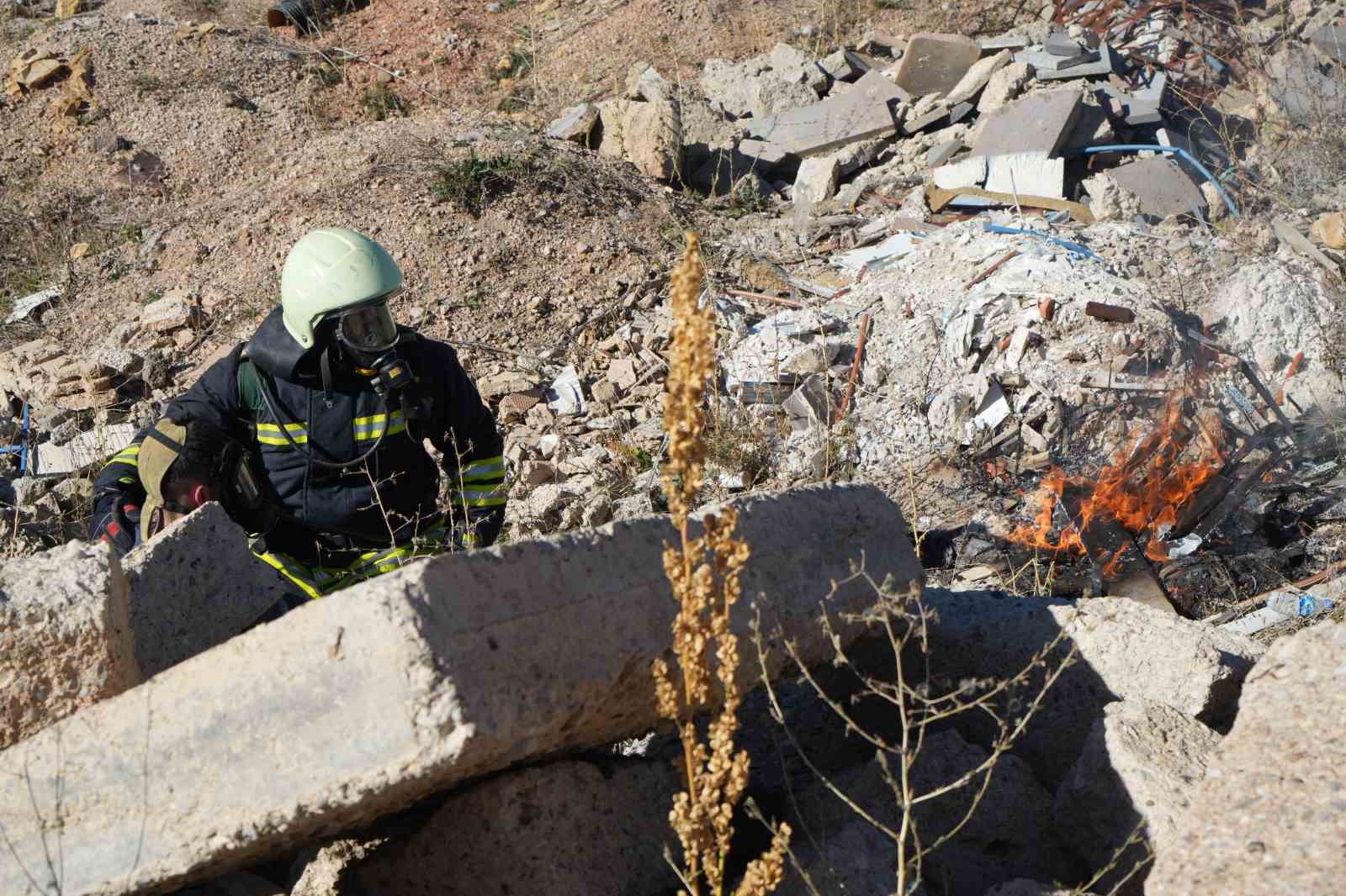 Bayburt’ta yapılan 5.8’lik deprem tatbikatı gerçeği aratmadı
