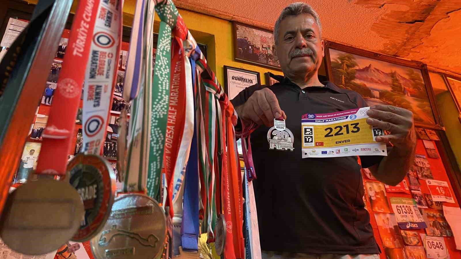 Bursalı esnaf yarı maratonda Türkiye’yi temsil etti
