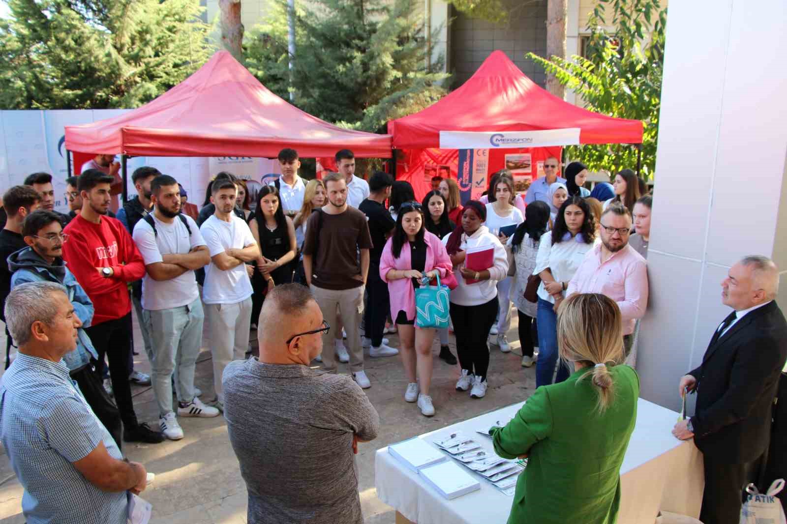 OKA, ’1. Kariyer Günleri’nde kalkınma ajanslarını tanıttı
