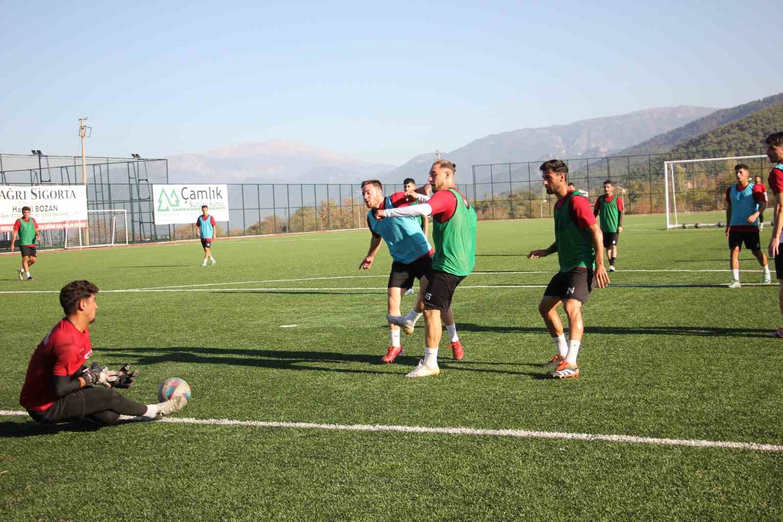 Denizli İdmanyurdu, Sandıklı deplasmanına hazırlanıyor
