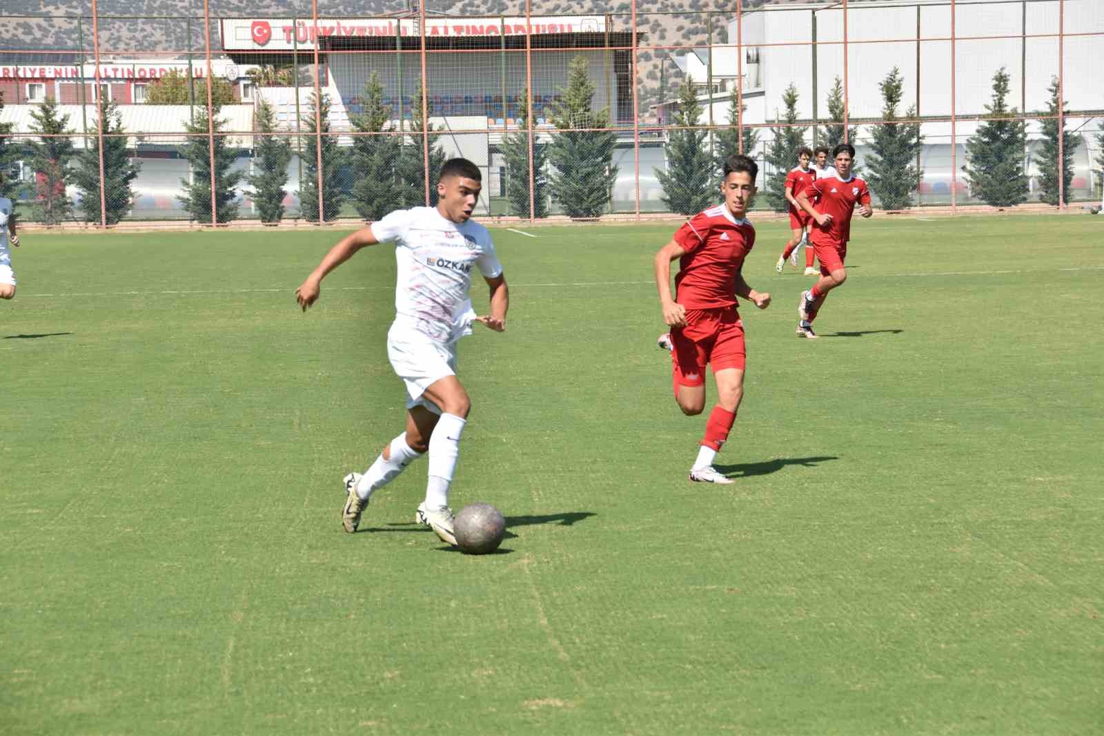 Altınordu’nun genç oyuncusu kupa tarihine geçti
