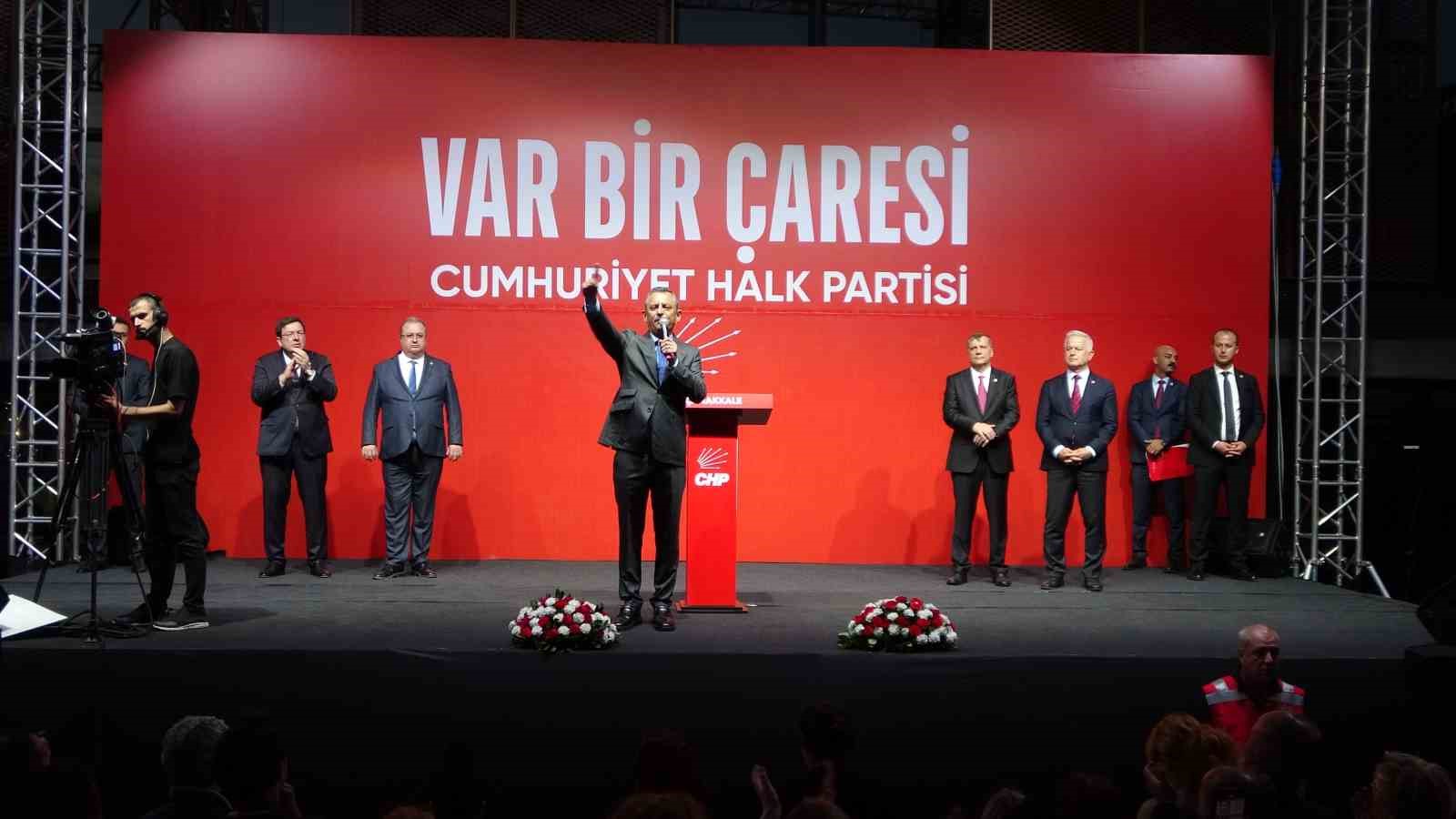 CHP Genel Başkanı Özel: 