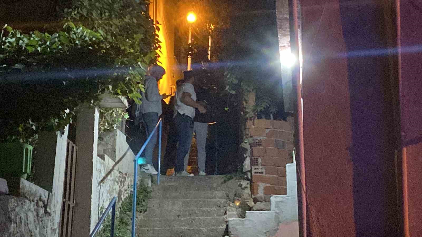 Kocaeli’de silahlı kavga: 2 yaralı
