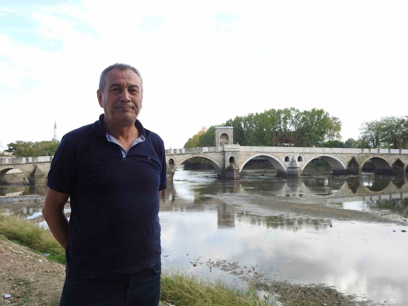 Tunca Nehri ’hurdalığa’ dönüştü
