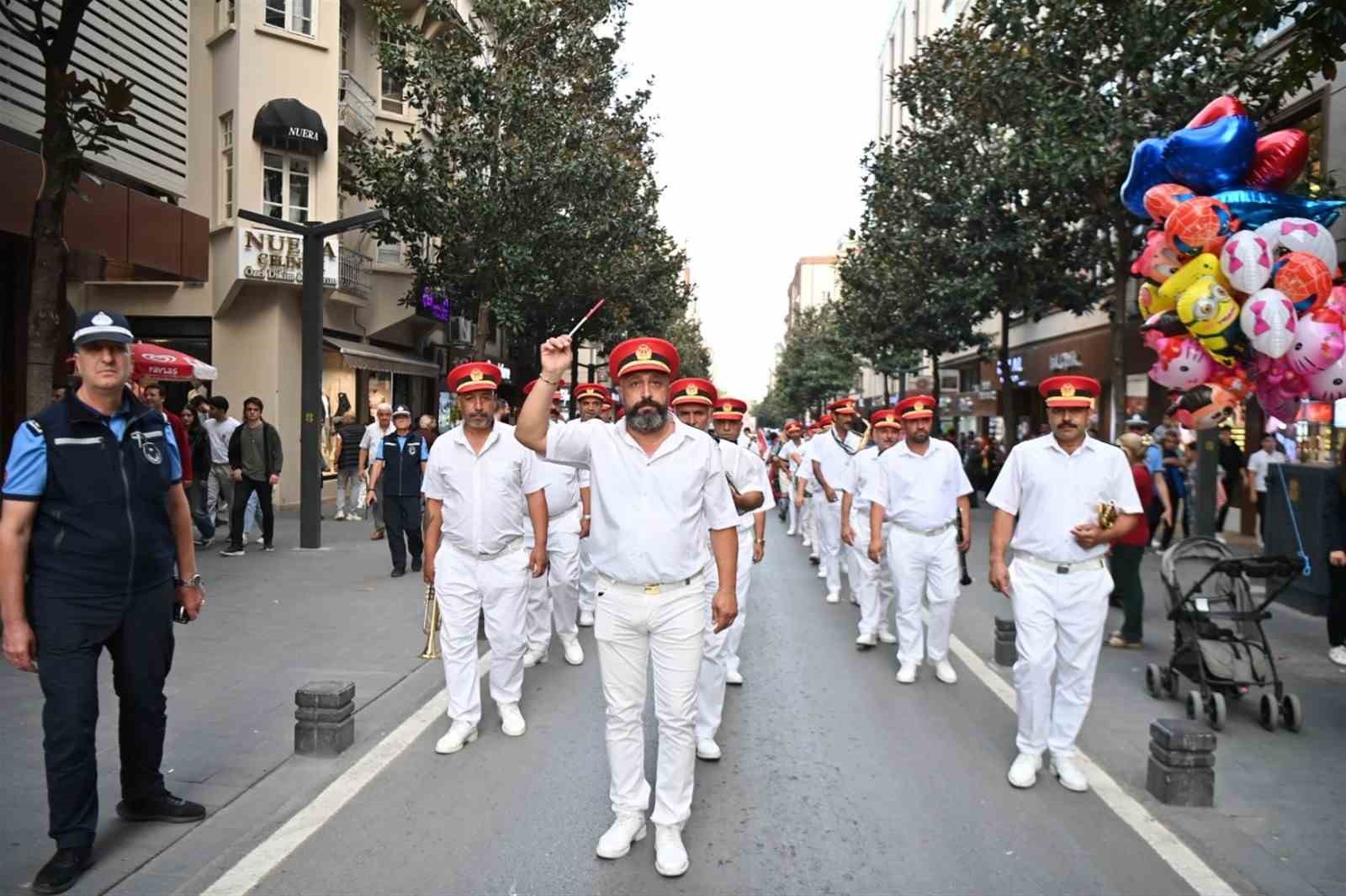 Başkan Ahmet Akın’dan festival müjdesi
