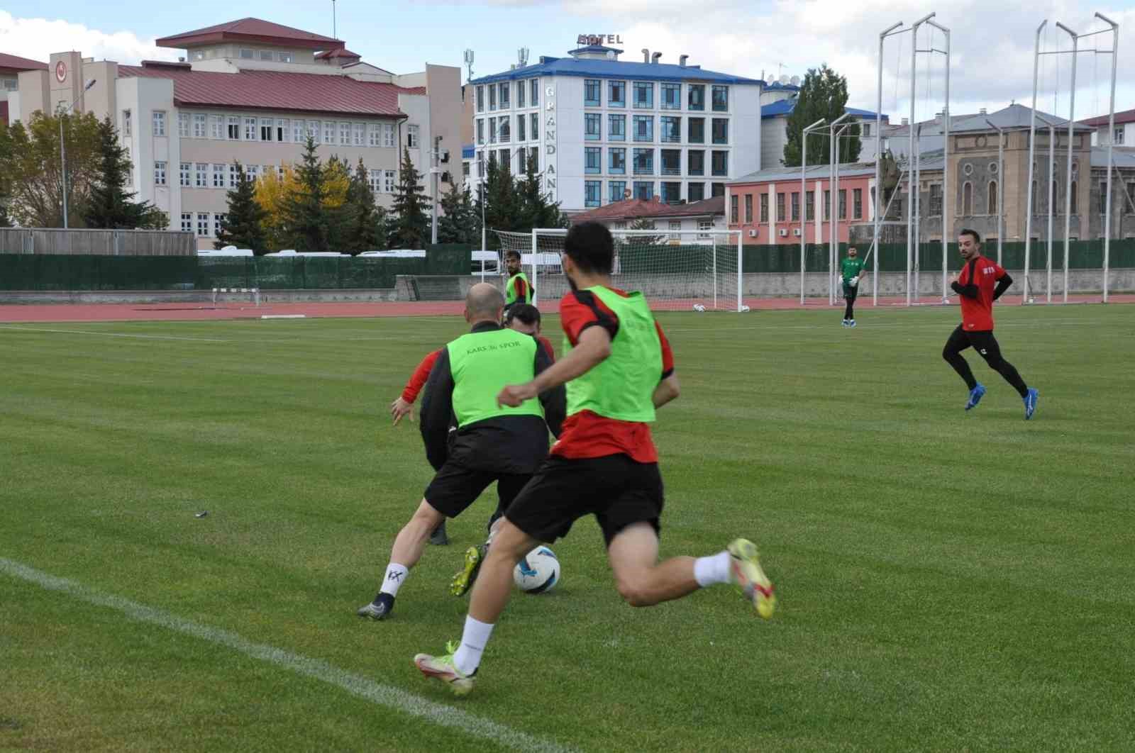 Kars 36 Spor, Ünye 1957 Spor karşılaşması hazırlıklarını tamamladı
