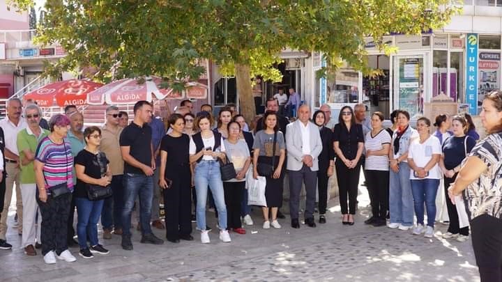 Sarıgöl’de kadına yönelik şiddete hayır protestosu
