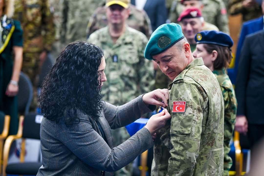 Türkiye, NATO’nun Kosova’daki Barış Gücü komutasını İtalya’ya devretti
