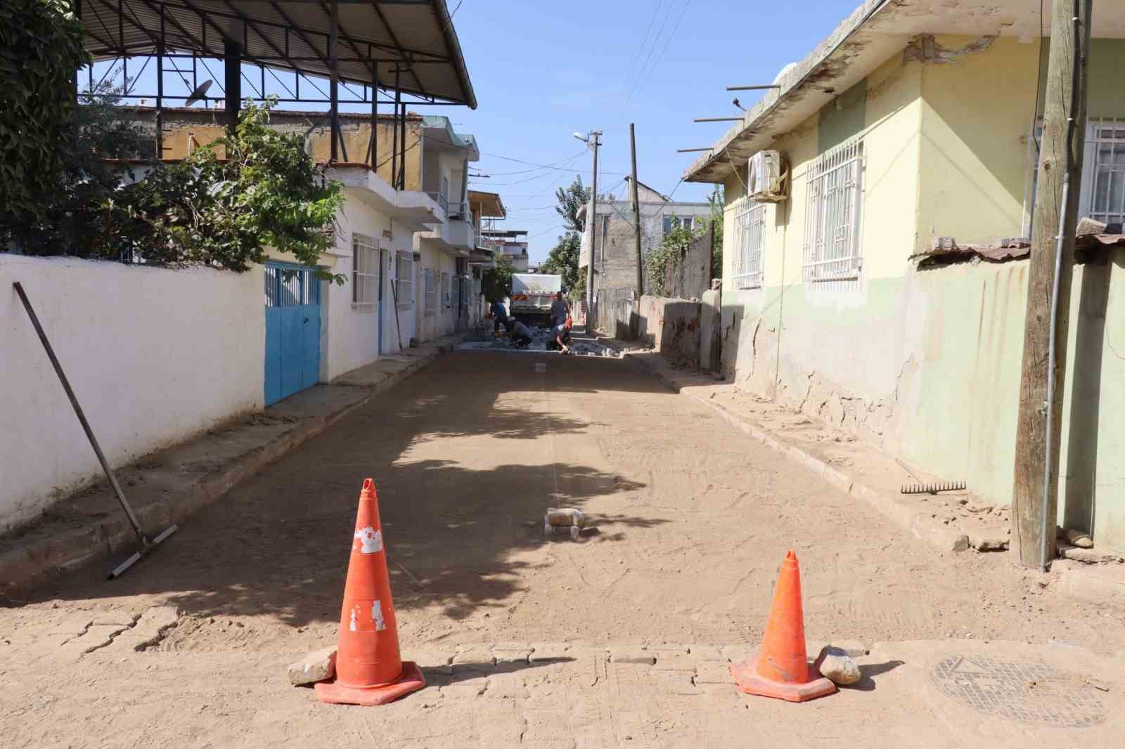 Nazilli Yeşilyurt Mahallesi’nde yollar yenileniyor
