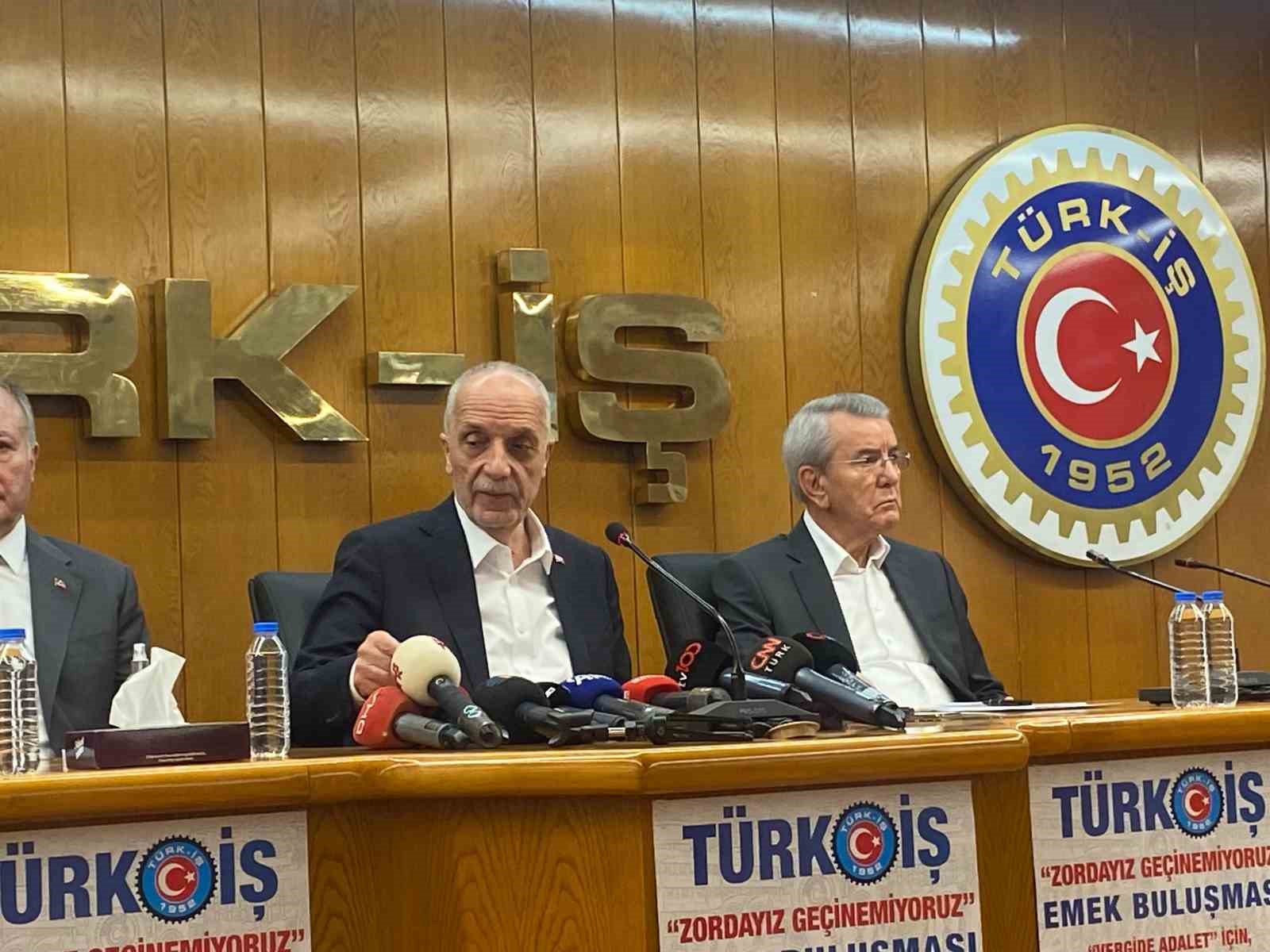 TÜRK-İŞ Genel Başkanı Atalay: “Anayasa değişikliğine hiç kimsenin ihtiyacı yoksa işçinin, işsizin, kadının, çocuğun ihtiyacı var