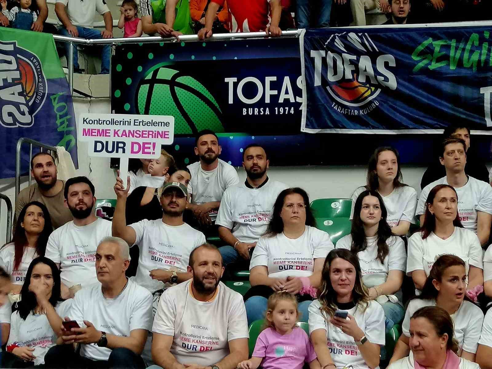 Basketbolcular, meme kanserine ’dur’ dedi
