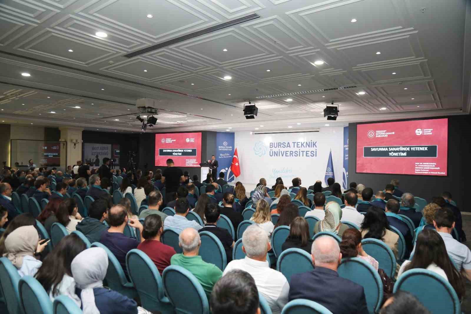 BTÜ’de yeni dönemin ilk dersi Savunma Sanayii Başkan Yardımcısı Prof. Dr. Karataş’tan
