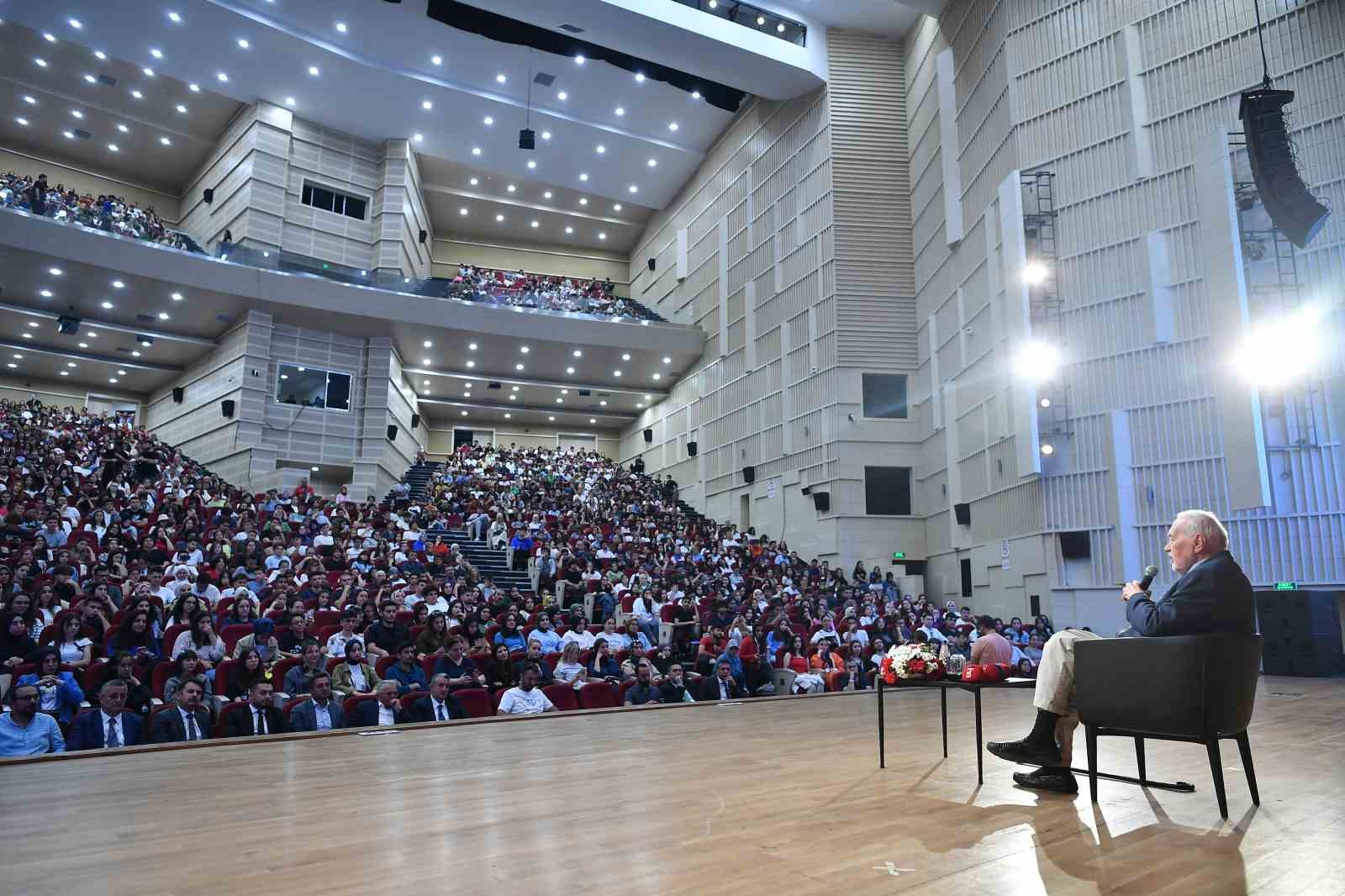 Prof. Dr. İlber Ortaylı’dan Kayseri’ye övgü
