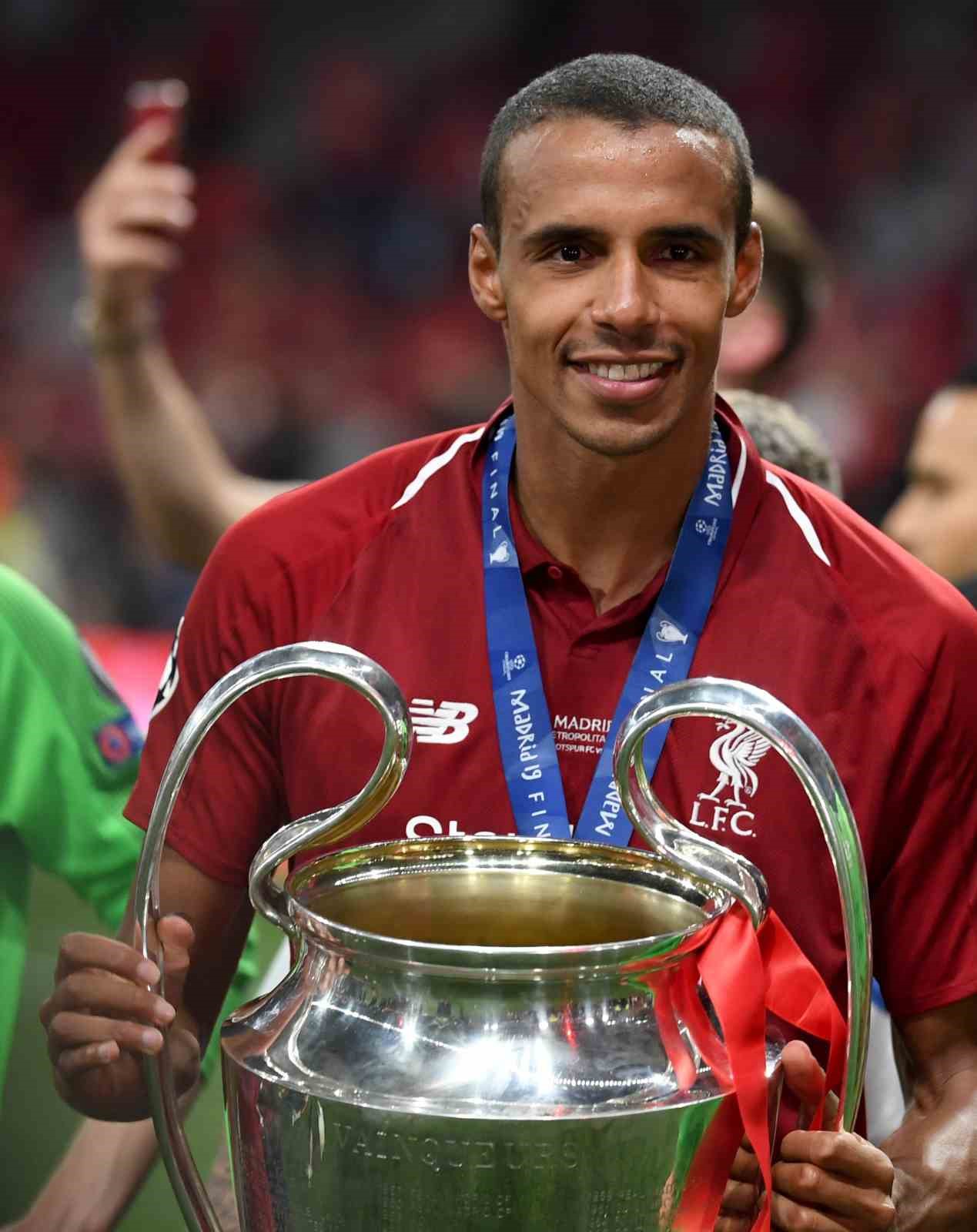 Joel Matip futbolu bıraktığını açıkladı
