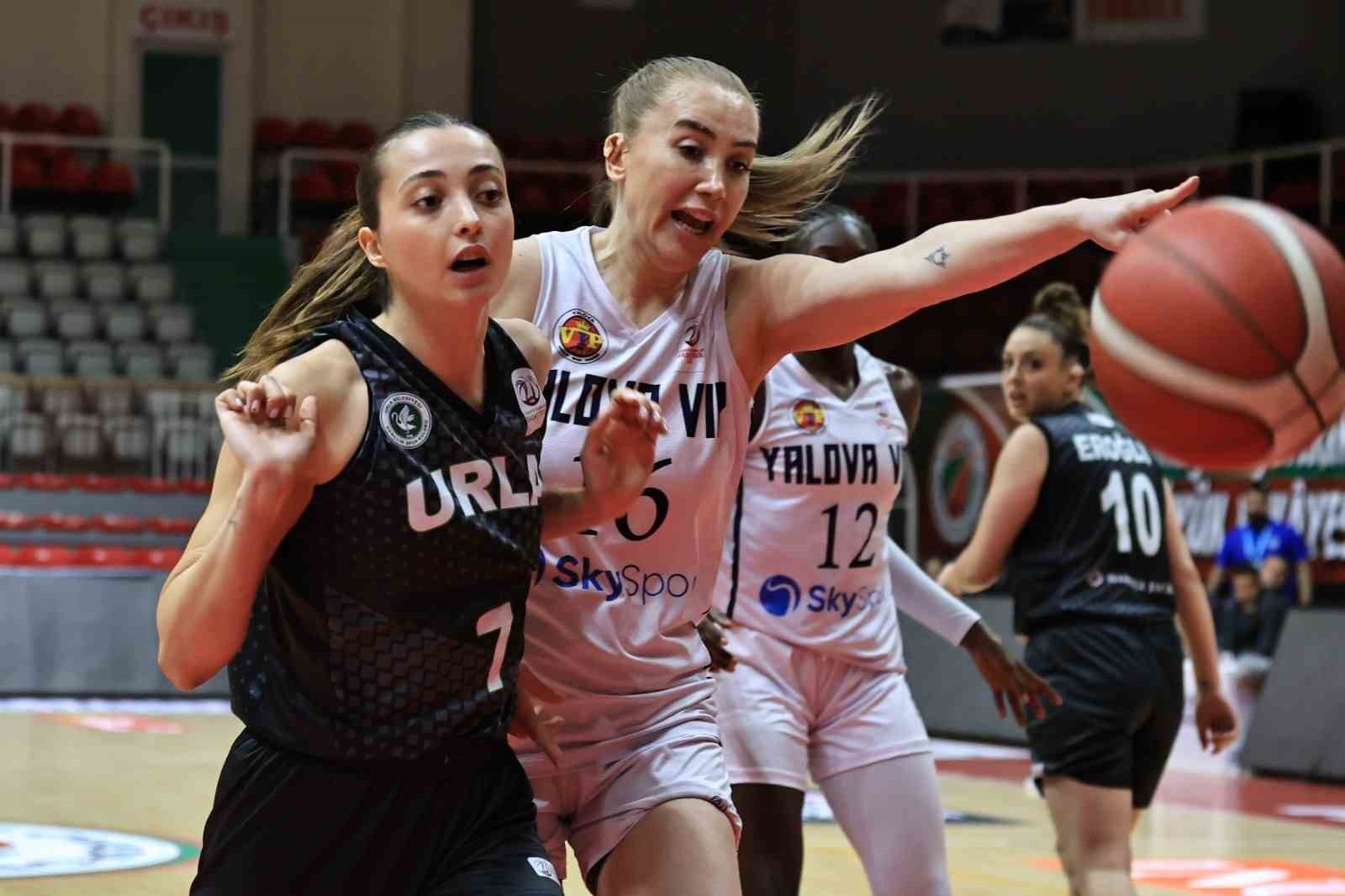 Yalova VİP İlk Galibiyetini Aldı
