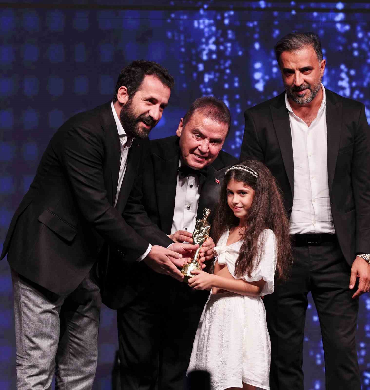 61. Antalya Altın Portakal Film Festivali’nde ödüller sahiplerini buldu
