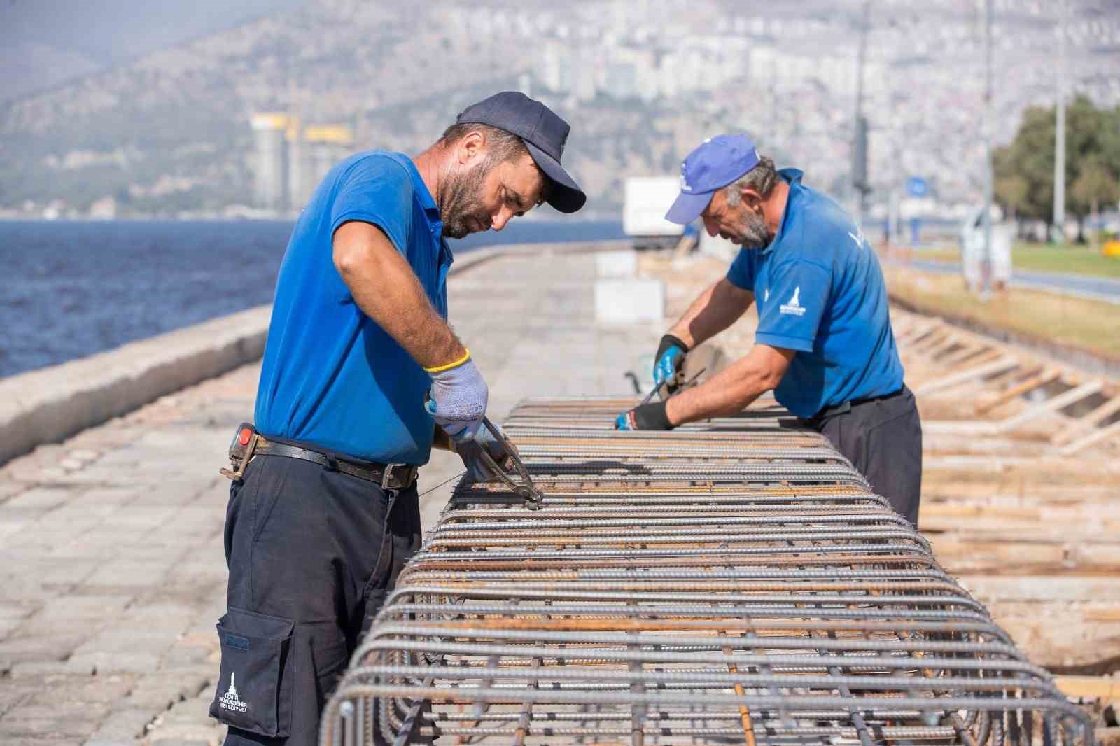 Kordon’da deniz taşkınlarını önlemek için yoğun tempo
