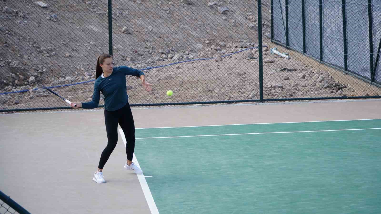 Erciyes, ilk kez uluslararası tenis turnuvasına ev sahipliği yapacak
