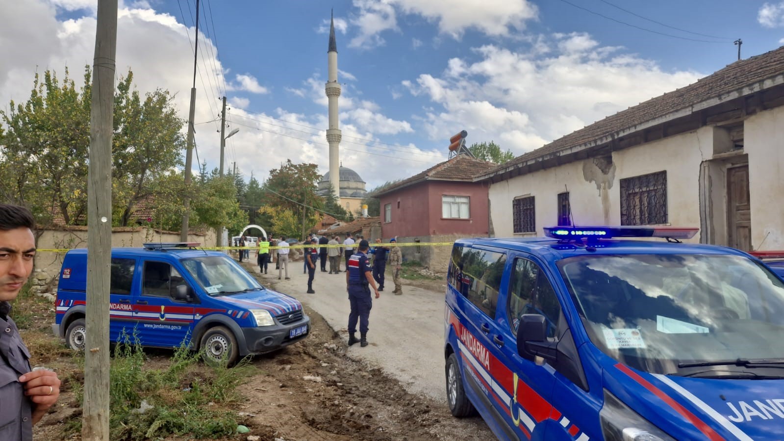 Arazi tartışmasında kan aktı, muhtar öldürüldü, kardeşi ağır yaralı
