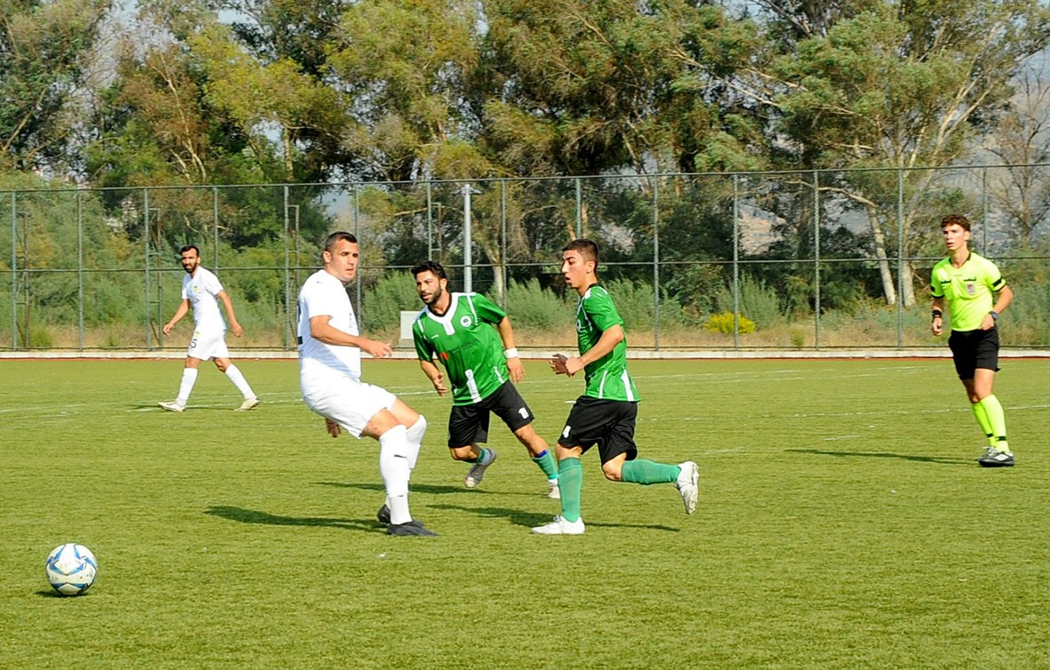 Alaçatıspor ilk maçında deplasmandan 1 puanla döndü
