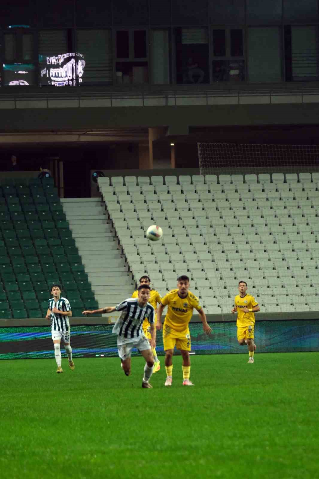 TFF 2. Lig: Giresunspor: 0 - Menemen FK: 2
