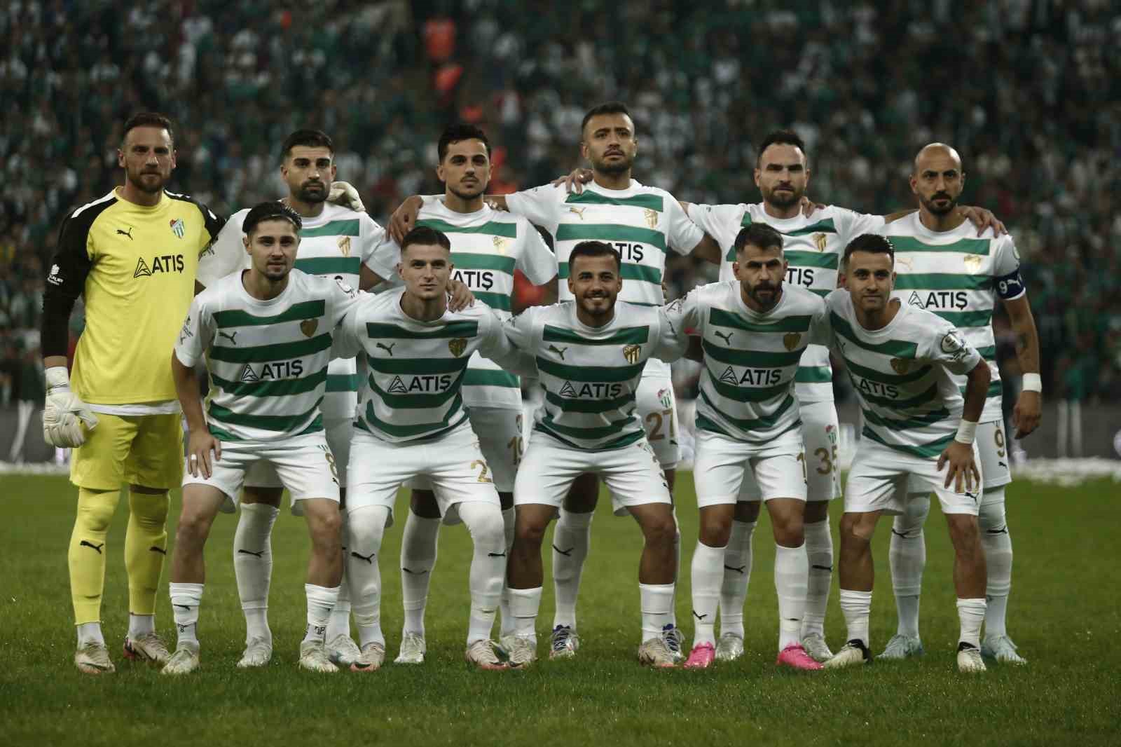 TFF 3. Lig: Bursaspor: 3 - Kahramanmaraşspor : 0
