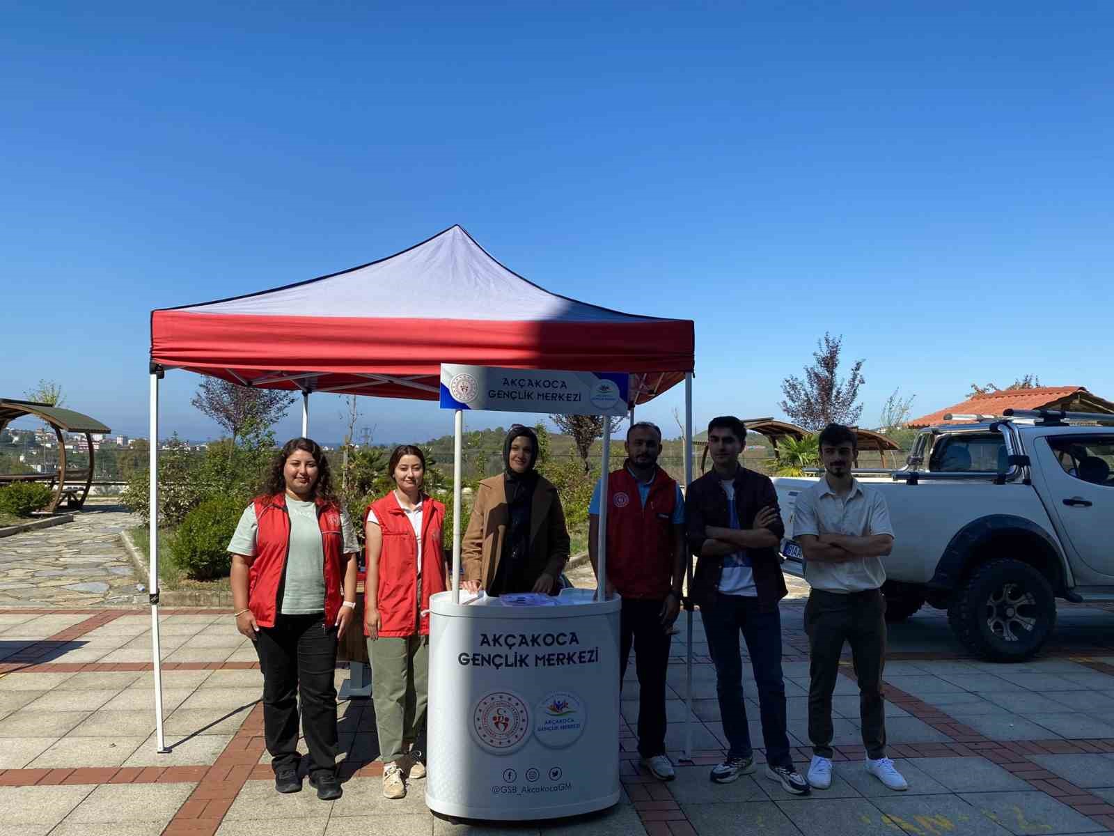 Gençlere Gençlik Merkezlerinin çalışması tanıtıldı
