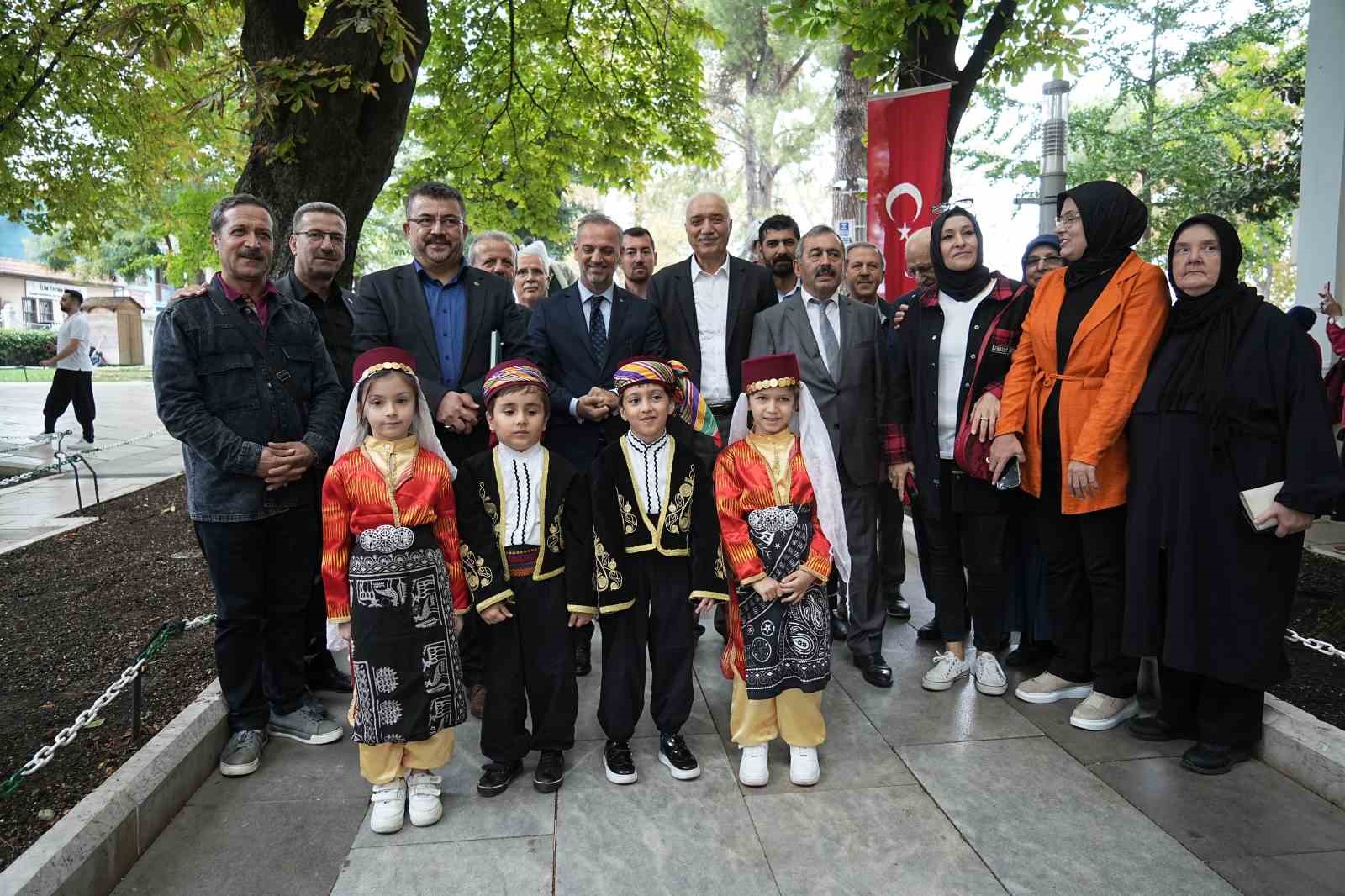 Öğrenciler kostüm giyerek tarihi kahramanları canlandırdı
