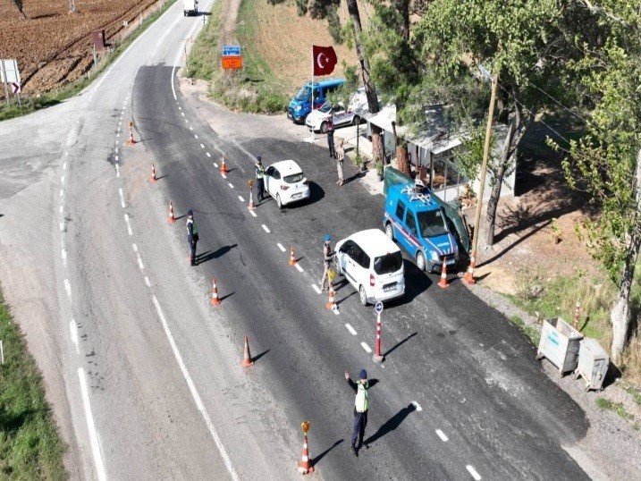 Kırklareli’de dron destekli trafik denetimi
