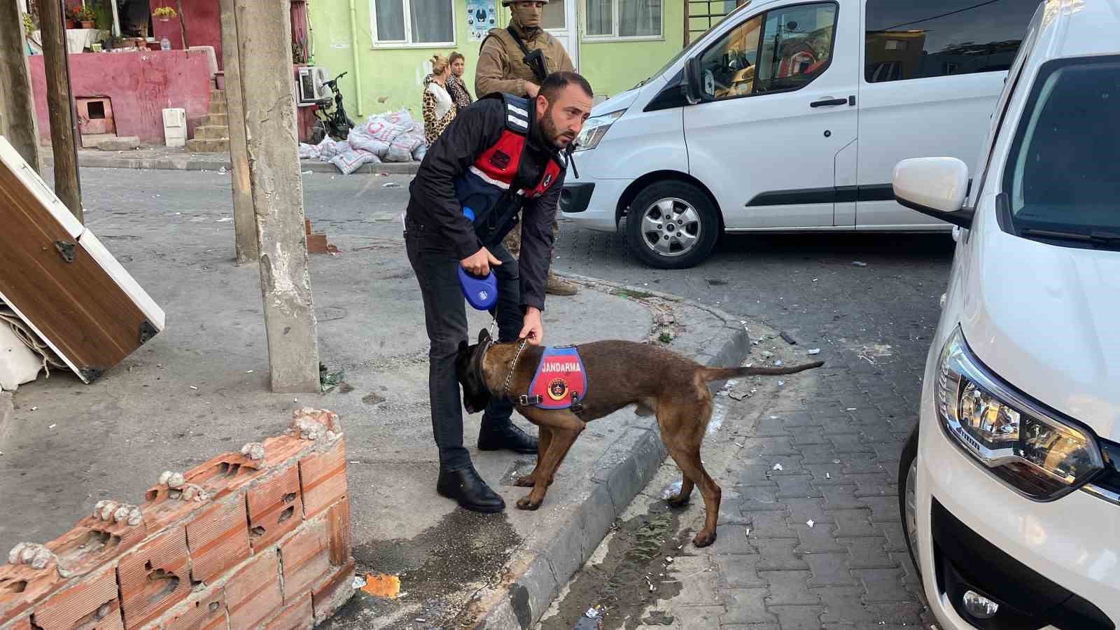 Çanakkale’de uyuşturucu satıcılarına şafak operasyonu
