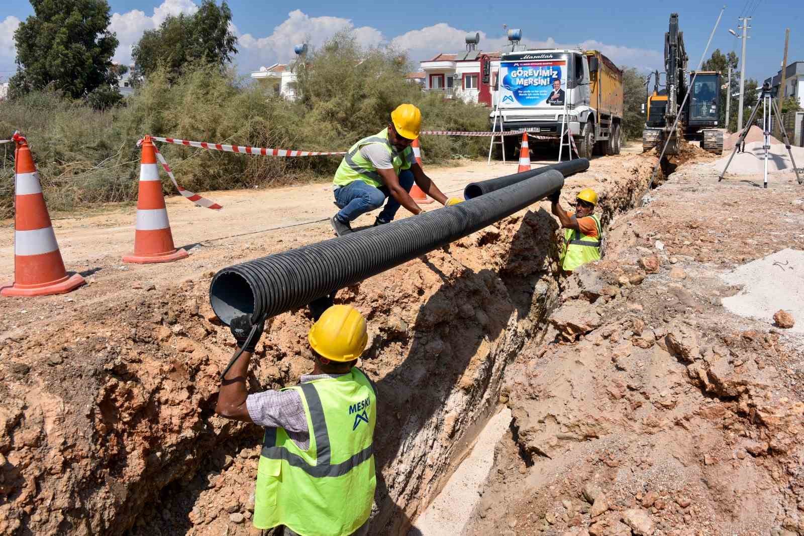 Silifke’de kanalizasyon projeleri devam ediyor
