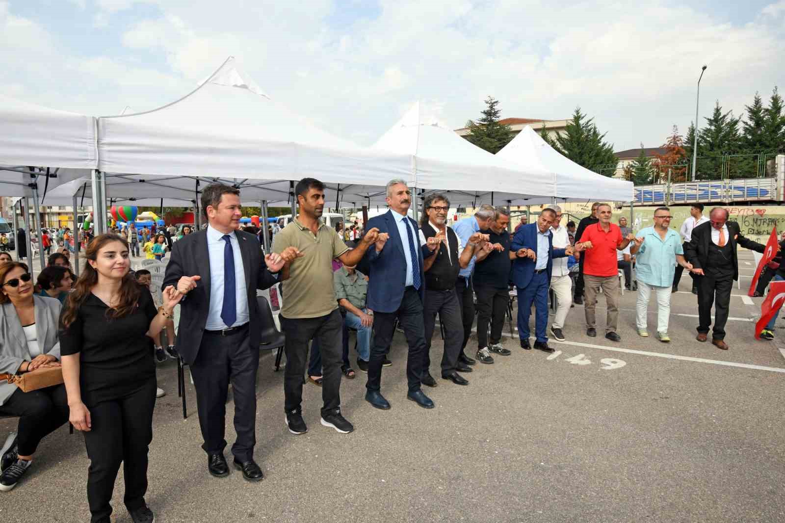 Emek ve Bağlarbaşı da şenlendi
