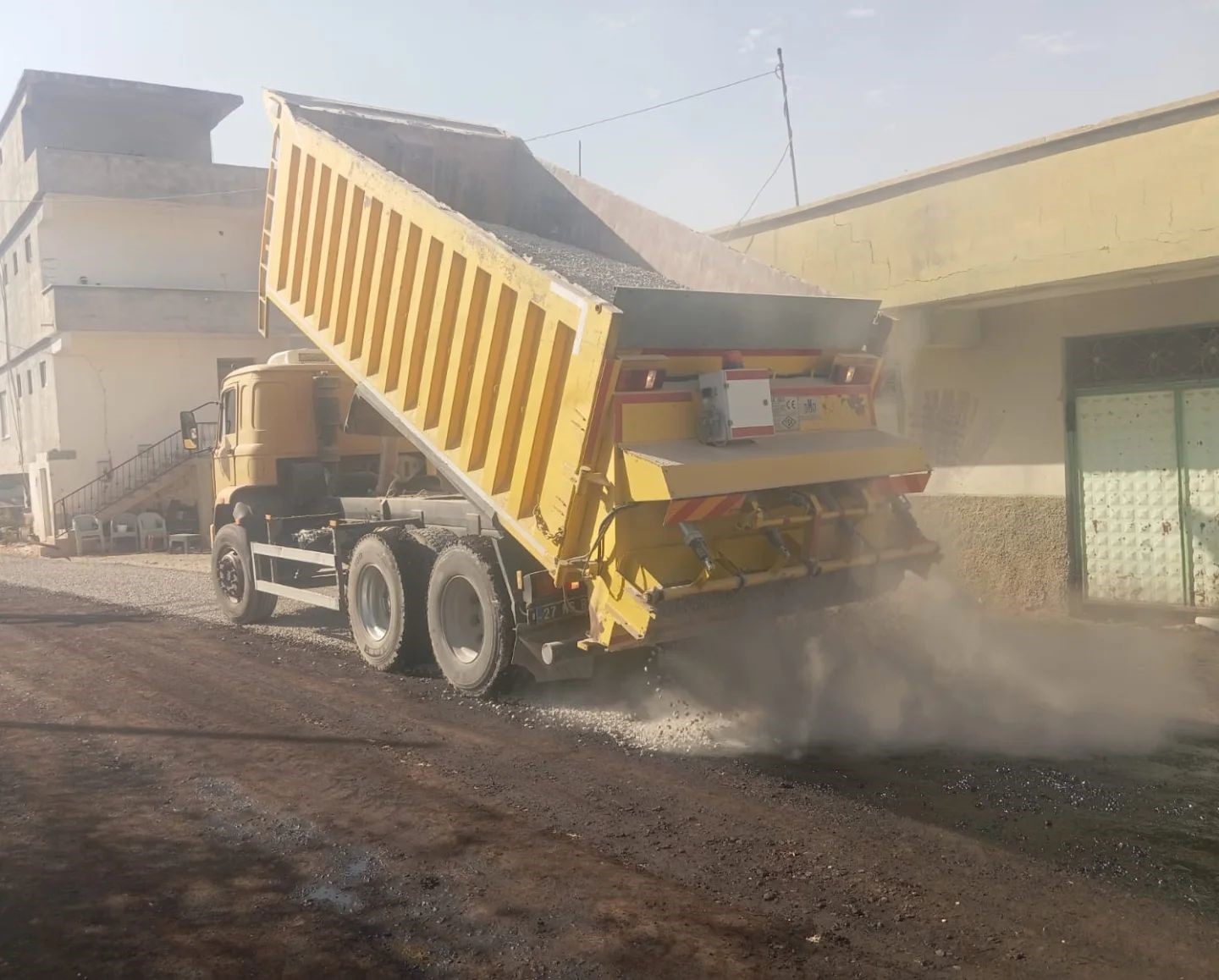 Kırsal mahallelerdeki yol sorunu Nizip Belediyesiyle çözüme kavuşuyor
