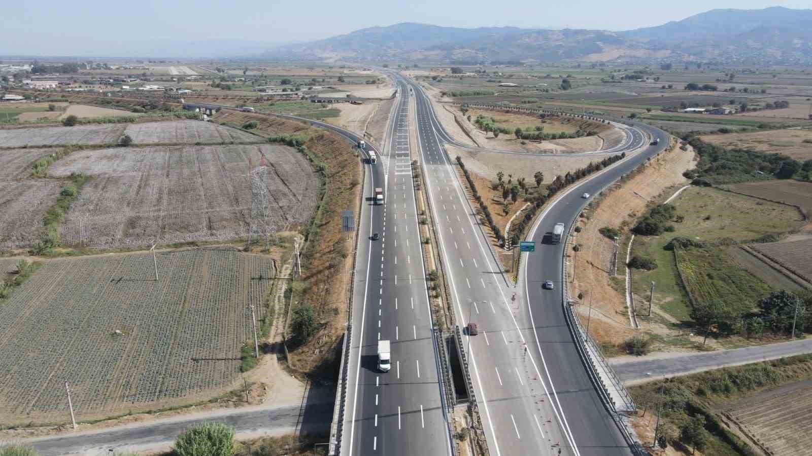 Aydın-Denizli otoyolu 17 Ekim’de trafiğe açılıyor
