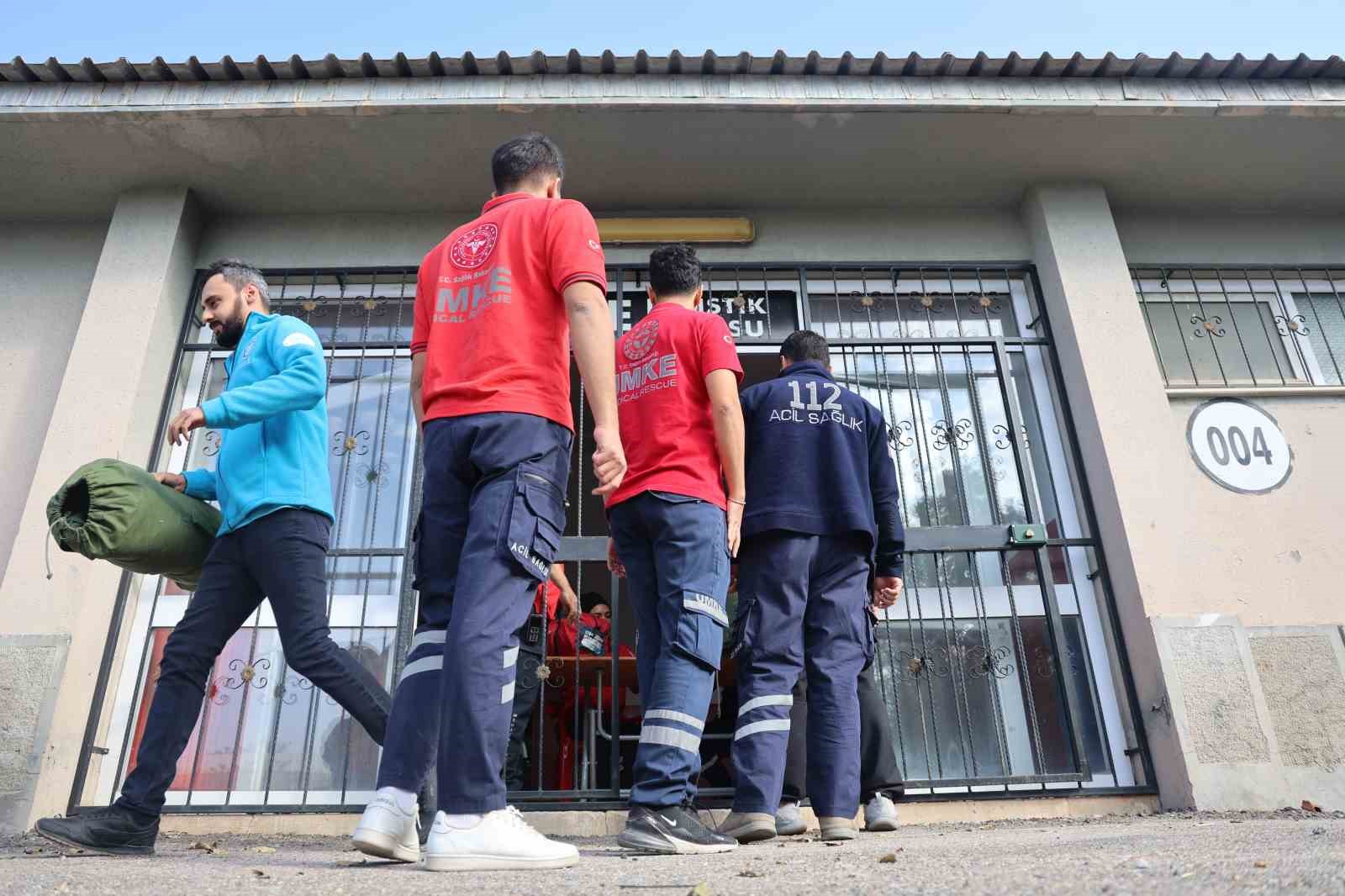 UMKE’den deprem bölgesinde ’afet hazırlık’ tatbikatı
