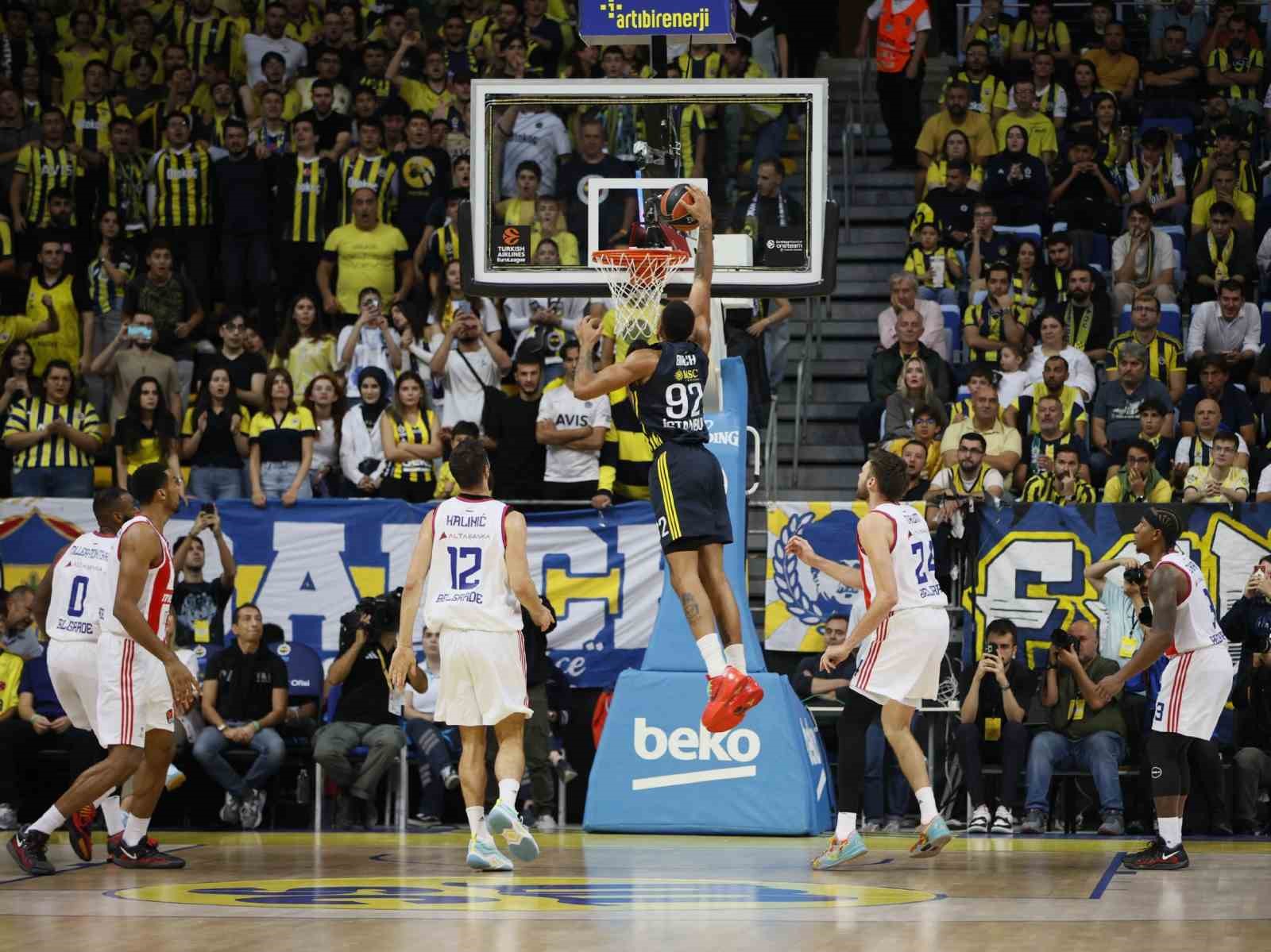 Euroleague: Fenerbahçe: 57 - Kızılyıldız: 76
