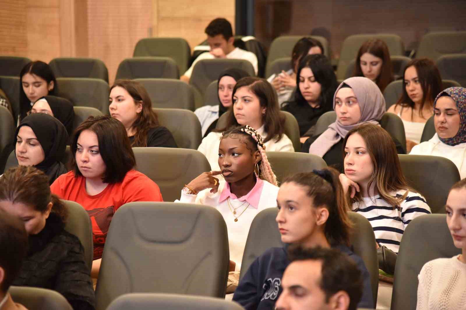 Kastamonu Üniversitesi’nde ’iklim krizi’ konuşuldu
