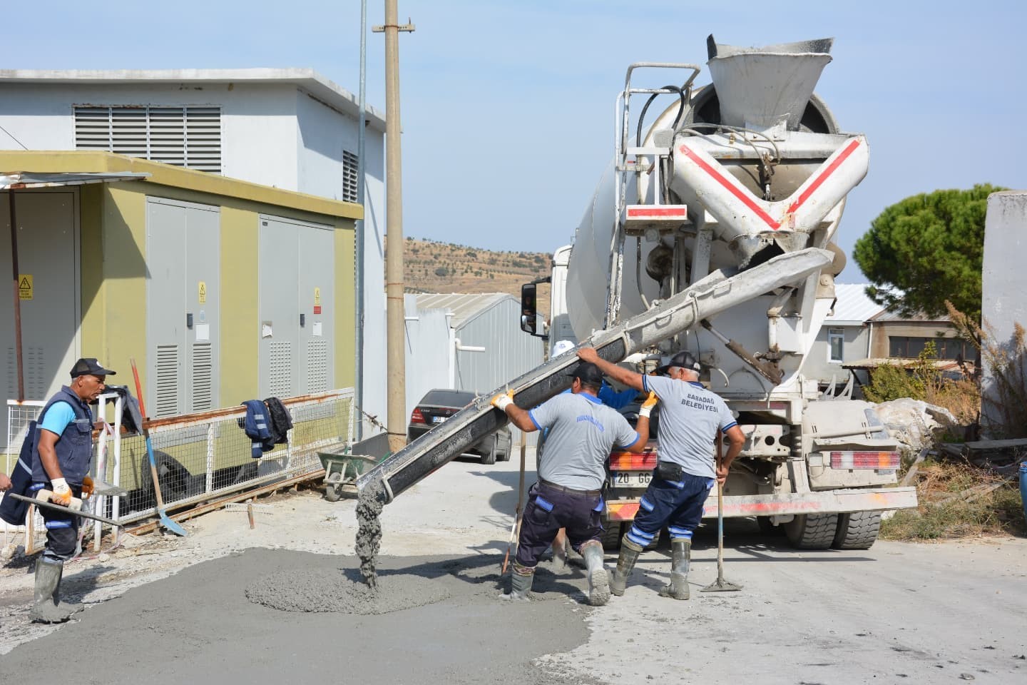 Babadağ Sanayi Bölgesinde Altyapı ve Yol Çalışmaları
