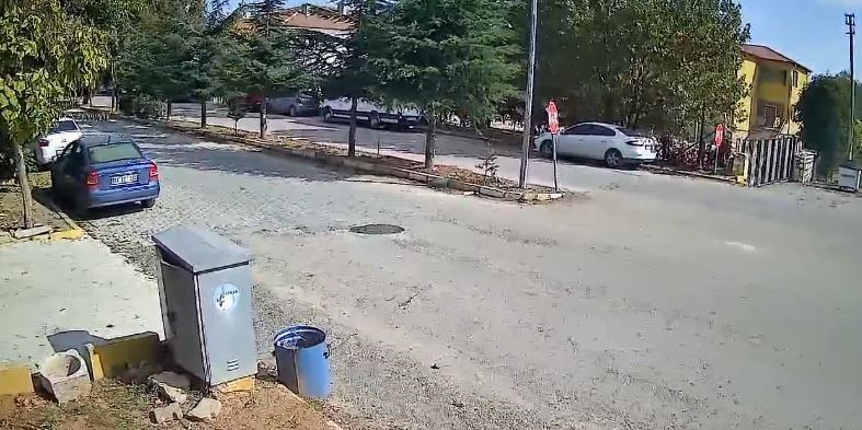 Deprem Elazığ’da güvenlik kameralarına yansıdı
