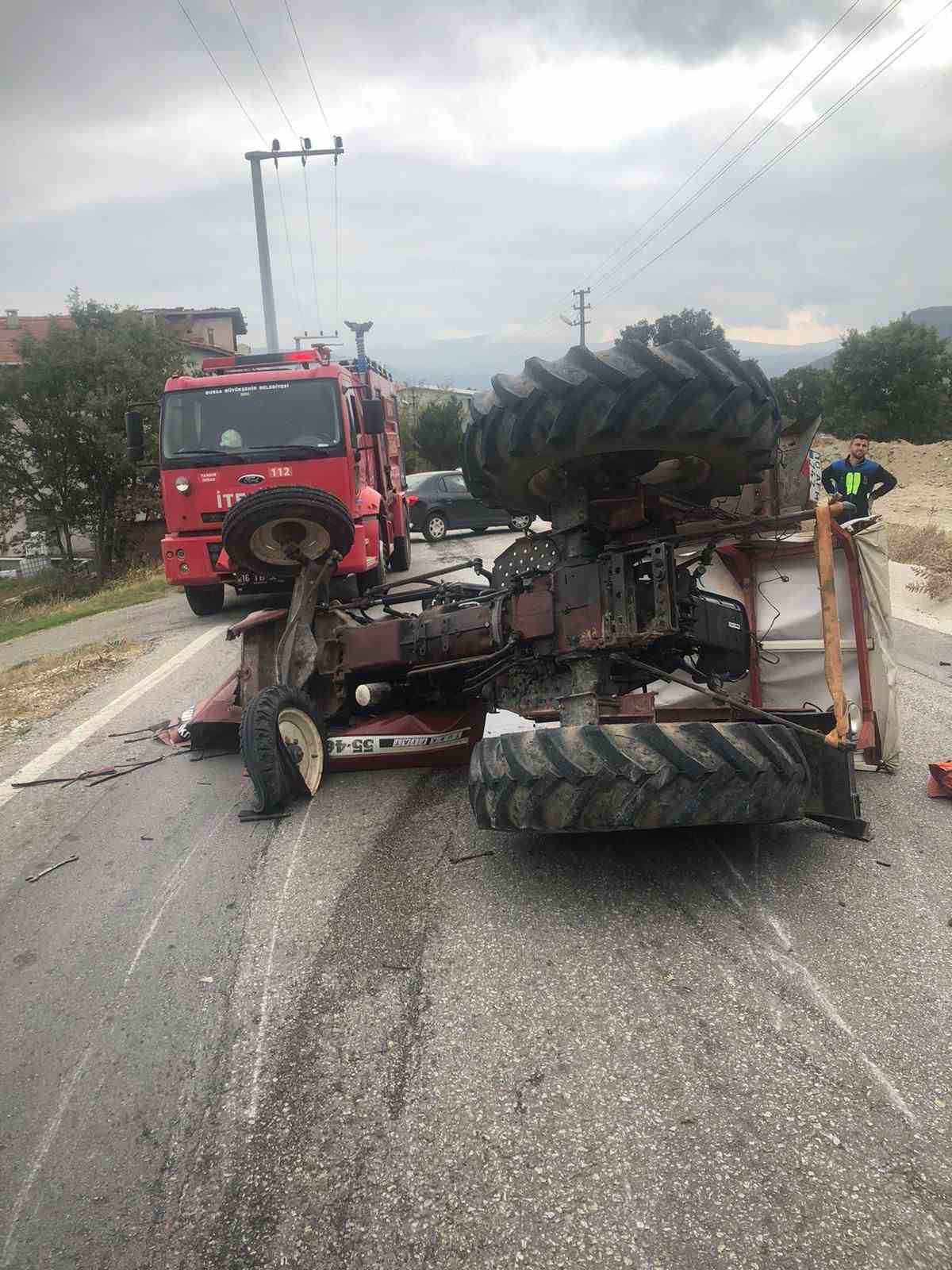 Traktöre otostop çekerek okula giden 5 öğrencinin ölümden döndüğü anlar
