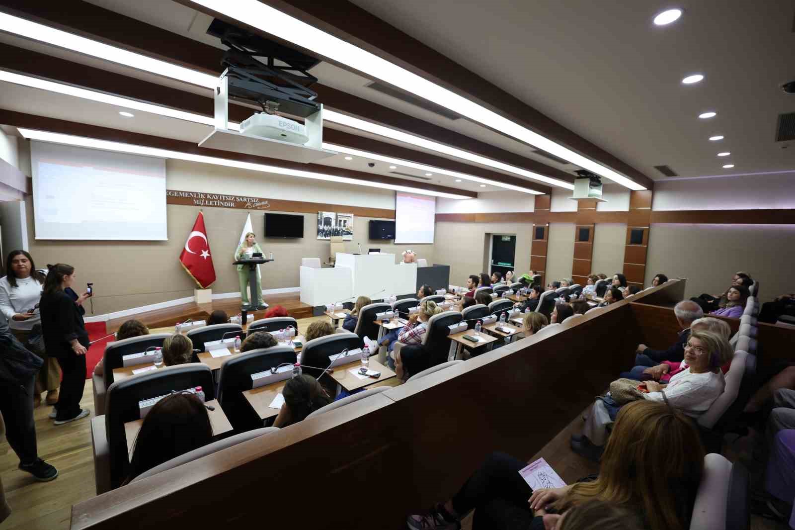 Bakırköy’de Meme Kanseri Farkındalık Semineri yapıldı
