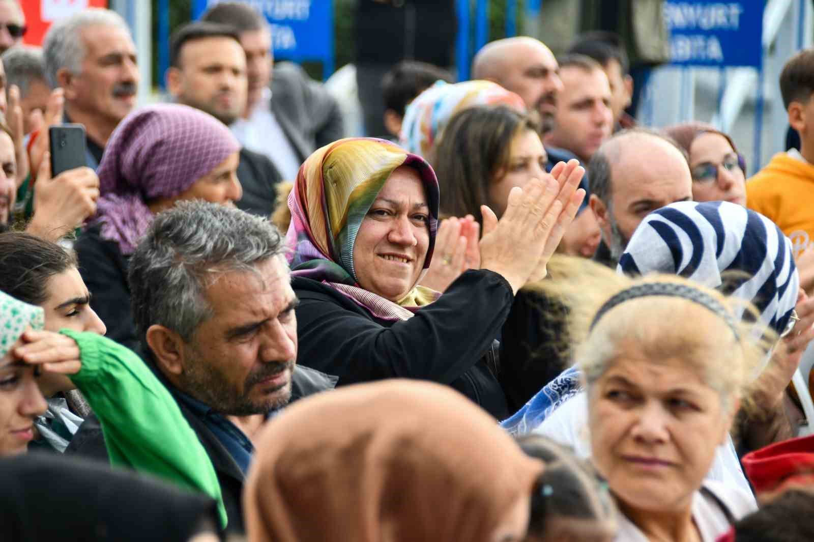 Esenyurt’ta “Mahalle Bizim, Kararlarımız Ortak” sloganıyla yeni dönem
