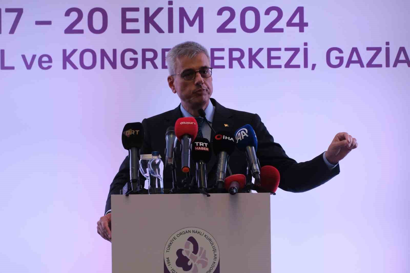 Bakan Memişoğlu: 