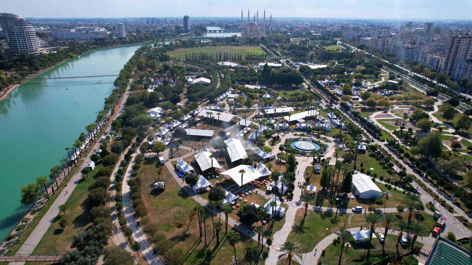 8. Uluslararası Adana Lezzet Festivali Merkez Park’ta başladı
