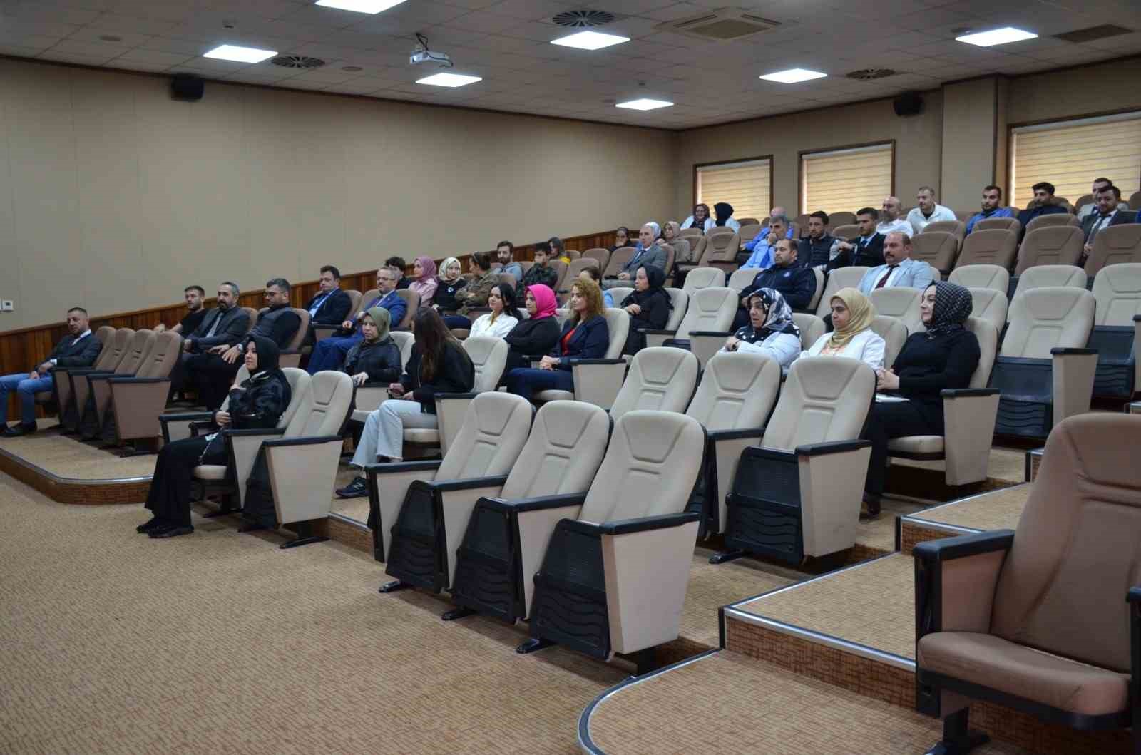 Erenler Belediyesi’nde ilk yardım farkındalık eğitimleri sürüyor
