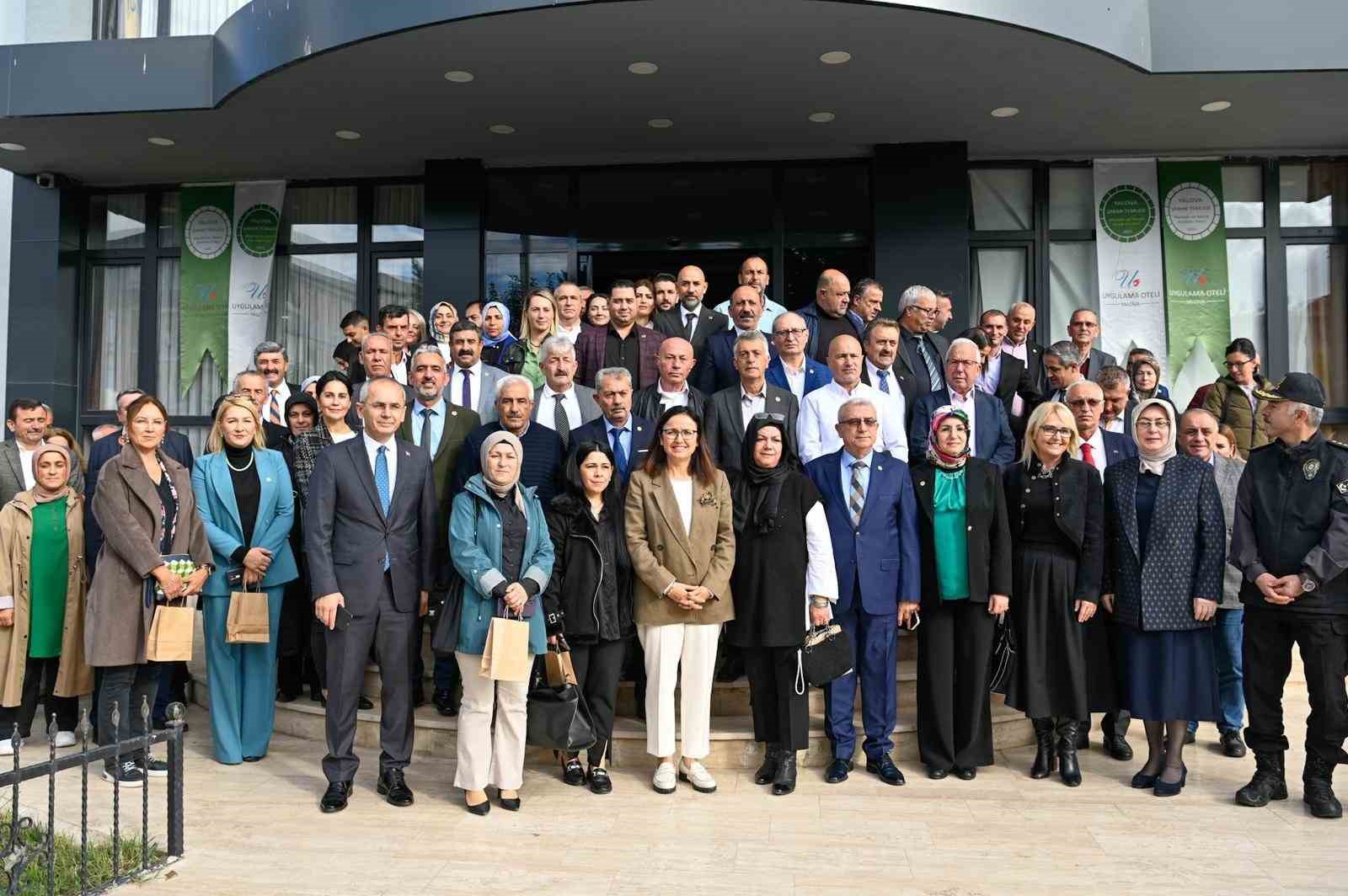 Yalova’da Muhtarlar Akademisi için protokol imzalandı
